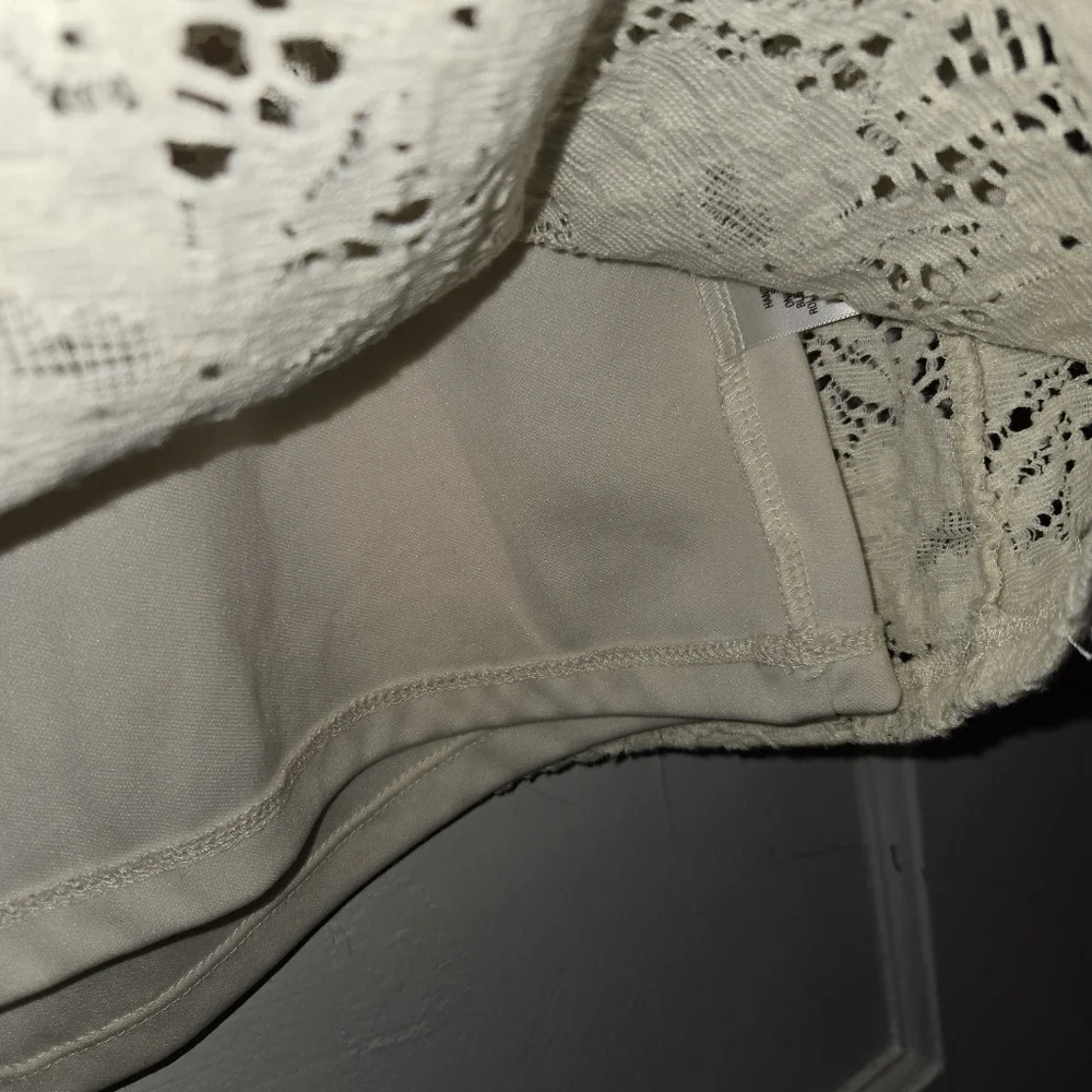 Style & Co Ivory Floral Lace Short Sleeve Top - Size S - Picture 6 of 11